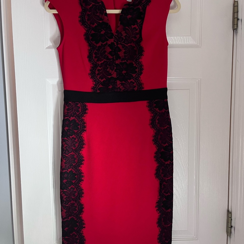 Danny & Nicole Red Black V-Neck Sheath Midi Dress